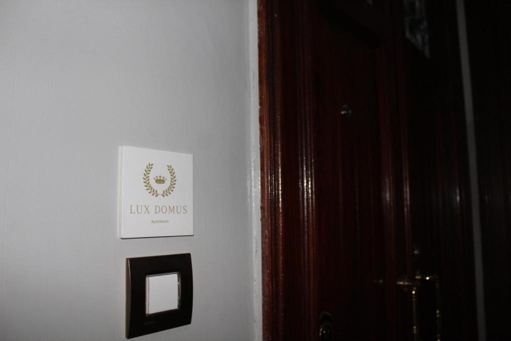 Lux Domus Apartment Bari Eksteriør billede